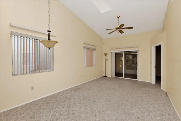 Property Slideshow image 3 of 16 | 6429 thicket trl, New Port Richey, FL, 34653