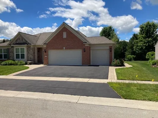 Property Slideshow image 2 of 32 | 12633 bluebell ave, Huntley, IL, 60142