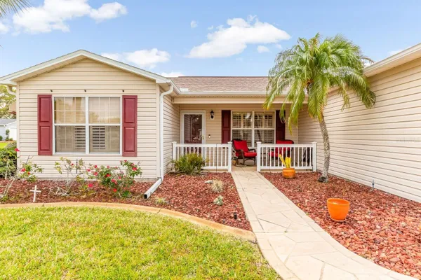 Property Slideshow image 2 of 34 | 1502 el paso way, The Villages, FL, 32162