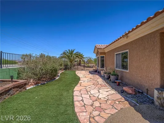 Property Slideshow image 2 of 31 | 3112 haddon dr, Las Vegas, NV, 89134