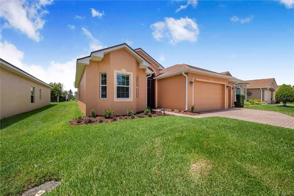 Property Slideshow image 3 of 46 | 4084 stone creek loop, Lake Wales, FL, 33859
