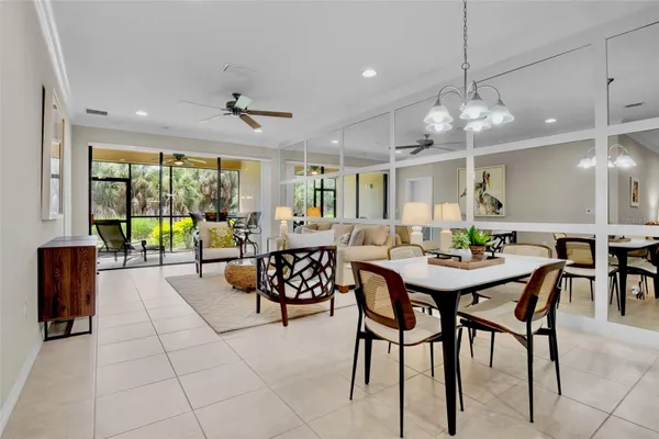 Property Slideshow image 3 of 39 | 5425 cicerone st 103, Sarasota, FL, 34238