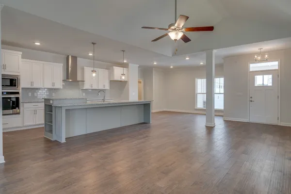 Property Slideshow image 3 of 42 | 7108 maddenwood ln, Hermitage, TN, 37076