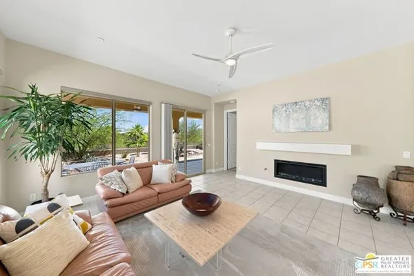 Property Slideshow image 2 of 30 | 76 burgundy, Rancho Mirage, CA, 92270