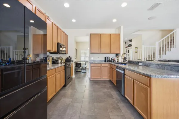Property Slideshow image 2 of 29 | 4913 ne 122nd ave, Oxford, FL, 34484