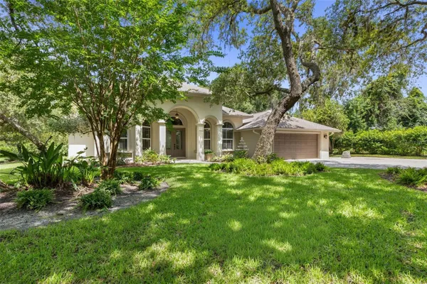 Property Slideshow image 3 of 72 | 3448 acoma dr, Ormond Beach, FL, 32174