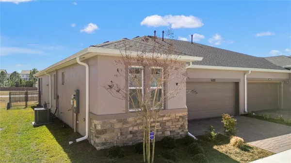 Property Slideshow image 3 of 73 | 5312 nw 33rd pl, Ocala, FL, 34482
