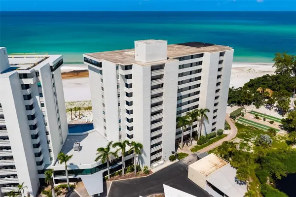 Property Slideshow image 3 of 69 | 19 whispering sands dr apt 302, Sarasota, FL, 34242