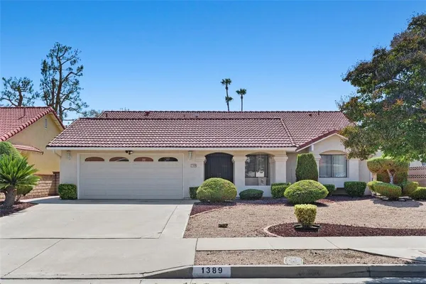 Property Slideshow image 2 of 33 | 1389 pepper tree dr, Hemet, CA, 92545
