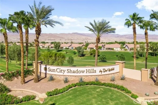 Property Slideshow image 2 of 36 | 81596 avenida bolero, Indio, CA, 92203