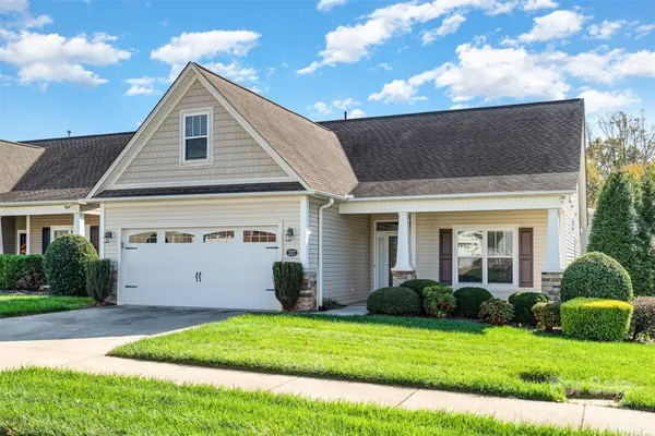 Property Slideshow image 3 of 28 | 327 river birch dr, Salisbury, NC, 28146
