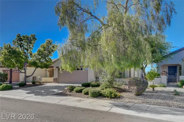 Property Slideshow image 2 of 46 | 2530 libretto ave, Henderson, NV, 89052
