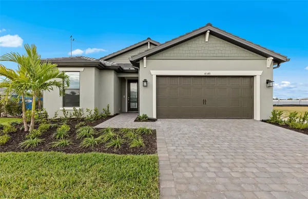 Property Slideshow image 3 of 30 | 4415 lakeside grv, North Port, FL, 34289