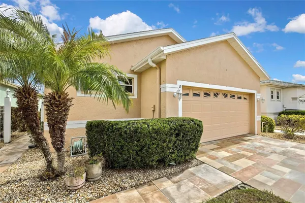 Property Slideshow image 3 of 40 | 8144 ambersweet pl, Land O Lakes, FL, 34637