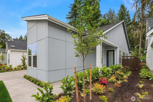 Property Slideshow image 2 of 18 | 33970 site 221 calla lily pl, Black Diamond, WA, 98010