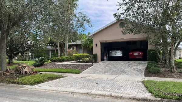 Property Slideshow image 3 of 50 | 281 crystal river dr, Kissimmee, FL, 34759