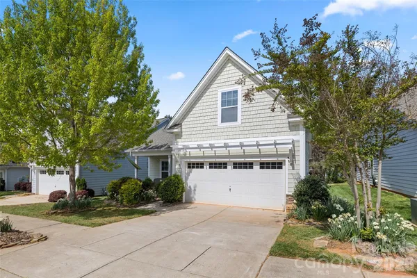 Property Slideshow image 3 of 37 | 25320 seagull dr, Lancaster, SC, 29720