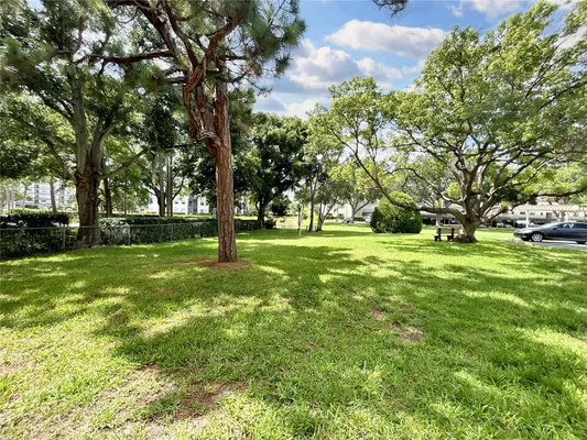 Property Slideshow image 3 of 22 | 5750 80th st n unit c108, St Petersburg, FL, 33709