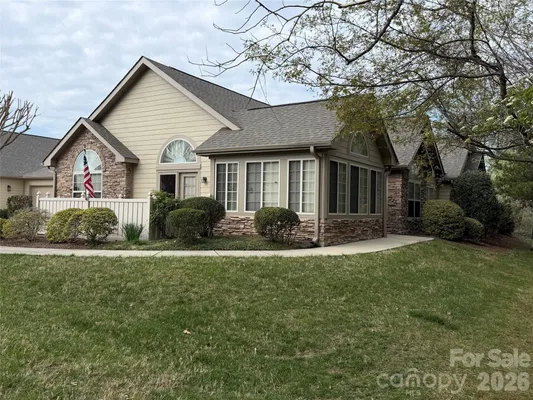 Property Slideshow image 2 of 2 | 4328 grassy dr, Greensboro, NC, 27409