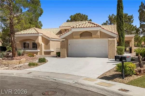 Property Slideshow image 3 of 88 | 3000 hidden treasure dr, Las Vegas, NV, 89134