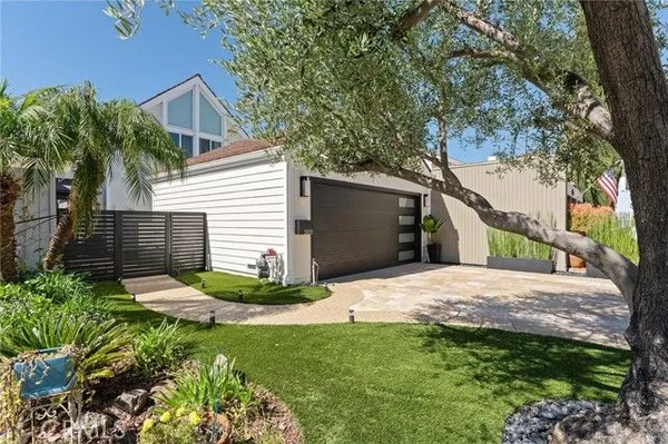 Property Slideshow image 3 of 65 | 32133 harborview ln, Westlake Village, CA, 91361