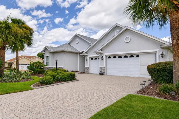 Property Slideshow image 2 of 49 | 8616 sw 82nd ter, Ocala, FL, 34481