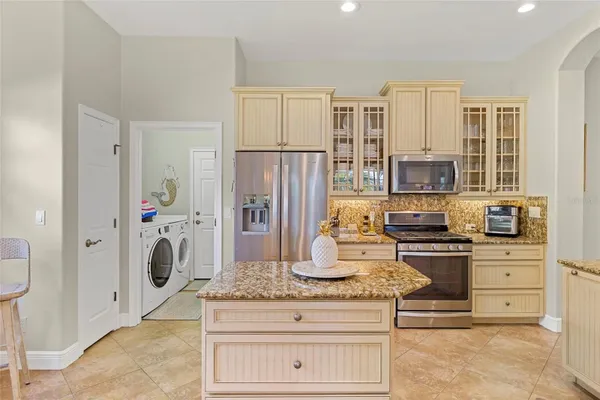 Property Slideshow image 3 of 31 | 922 preservation st, Bradenton, FL, 34208