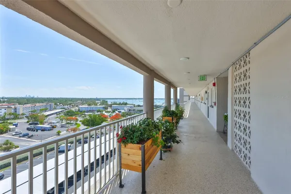 Property Slideshow image 3 of 19 | 5980 shore blvd 907, Gulfport, FL, 33707