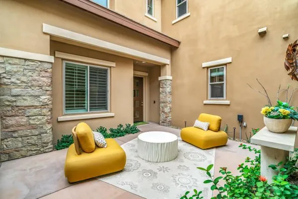 Property Slideshow image 2 of 54 | 1002 retreat cir, Palm Desert, CA, 92260