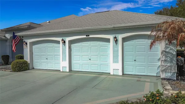Property Slideshow image 2 of 43 | 2105 zaragoza pl, The Villages, FL, 32159