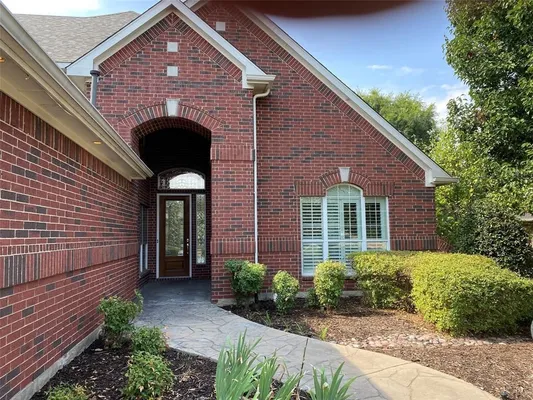 Property Slideshow image 2 of 24 | 9909 grandview dr, Denton, TX, 76207