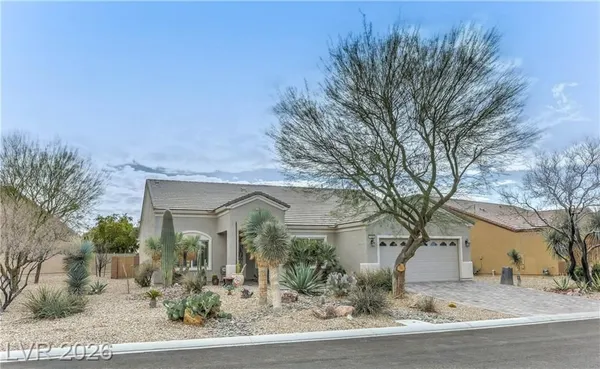 Property Slideshow image 3 of 48 | 7436 goosander st, North Las Vegas, NV, 89084
