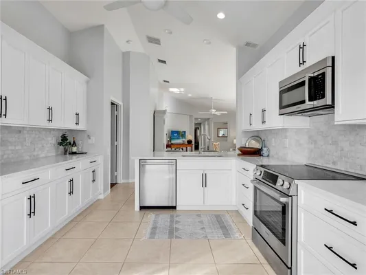 Property Slideshow image 3 of 50 | 8857 cascades isle blvd, Estero, FL, 33928