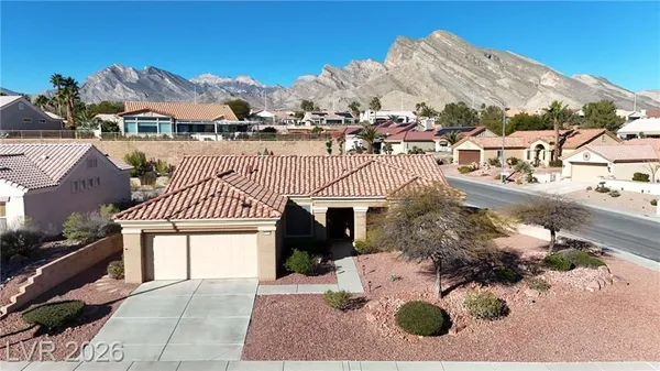Property Slideshow image 2 of 32 | 2413 bluffton ct, Las Vegas, NV, 89134