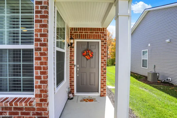 Property Slideshow image 2 of 60 | 4585 mimosa dr, Plainfield, IN, 46168