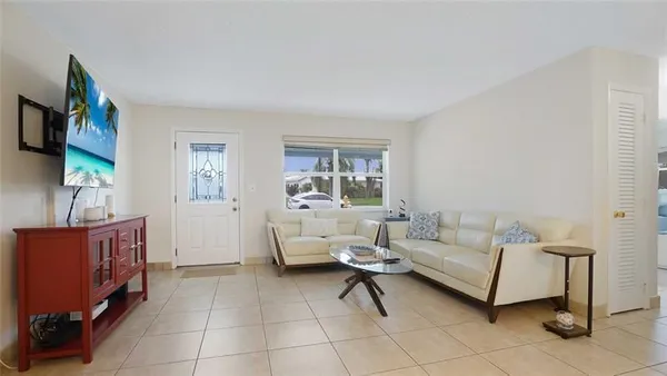 Property Slideshow image 2 of 17 | 3121 e golf blvd, Pompano Beach, FL, 33064