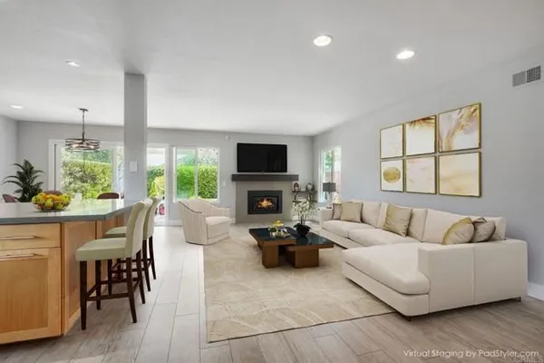 Property Slideshow image 3 of 54 | 4210 dawn ln, Oceanside, CA, 92056