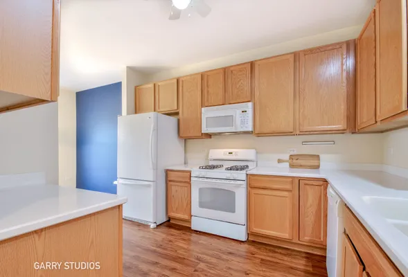 Property Slideshow image 3 of 27 | 13259 cedar crest ln, Huntley, IL, 60142