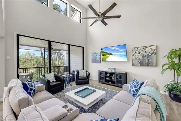 Property Slideshow image 2 of 39 | 27106 oakwood lake dr, Bonita Springs, FL, 34134