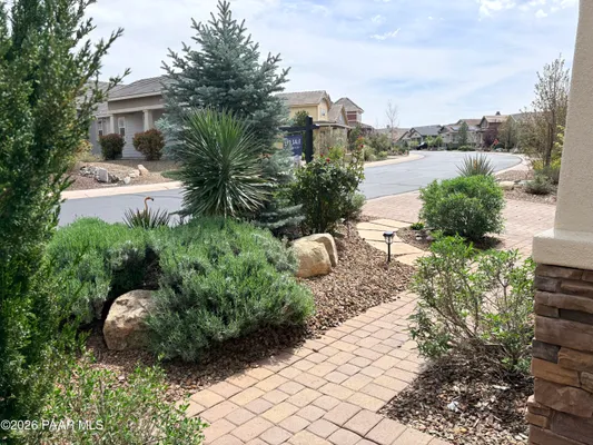 Property Slideshow image 3 of 78 | 1528 varsity dr, Prescott, AZ, 86301