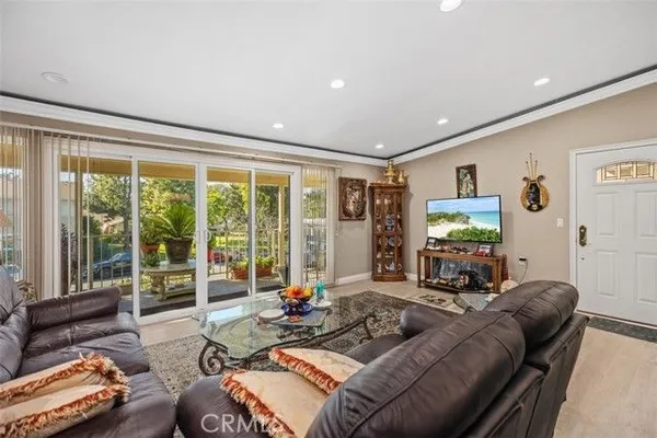 Property Slideshow image 3 of 21 | 726 avenida majorca q, Laguna Woods, CA, 92637