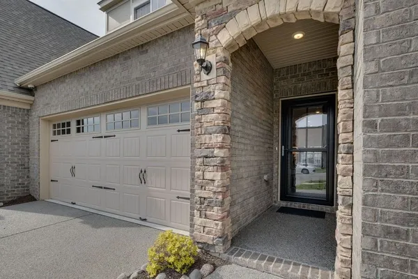 Property Slideshow image 3 of 41 | 894 meadowcrest way, Lebanon, TN, 37090