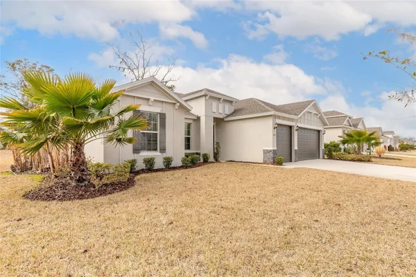 Property Slideshow image 3 of 46 | 3024 adrian dr, Ormond Beach, FL, 32174