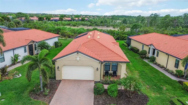 Property Slideshow image 2 of 78 | 10485 crooked creek dr, Venice, FL, 34293