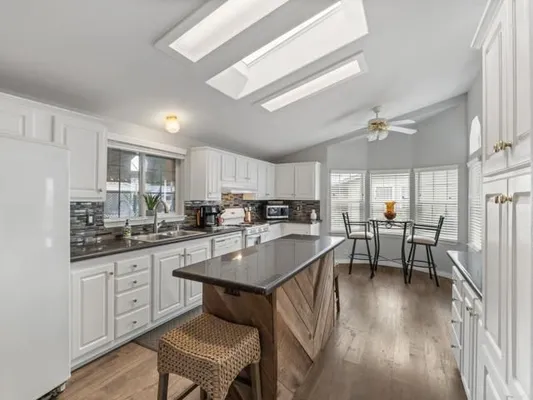 Property Slideshow image 3 of 36 | 444 n el camino real spc 64, Encinitas, CA, 92024