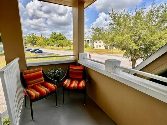Property Slideshow image 3 of 41 | 2000 world parkway blvd 25, Clearwater, FL, 33763