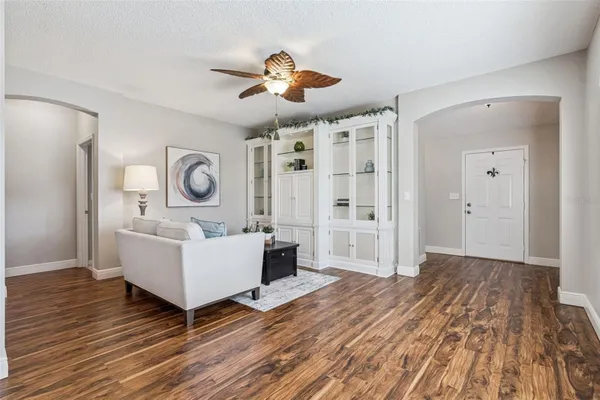 Property Slideshow image 3 of 51 | 223 stonington way, Deland, FL, 32724