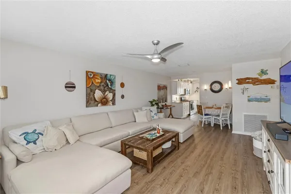 Property Slideshow image 2 of 52 | 6025 shore blvd 406, Gulfport, FL, 33707