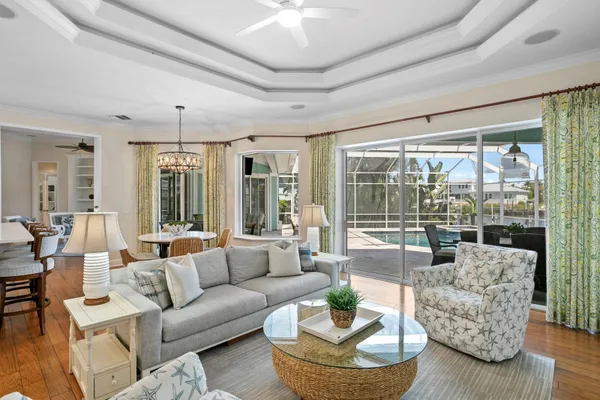 Property Slideshow image 3 of 51 | 625 balibay rd, Apollo Beach, FL, 33572
