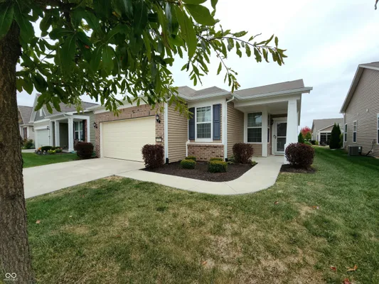 Property Slideshow image 2 of 62 | 4880 dahlia dr, Plainfield, IN, 46168